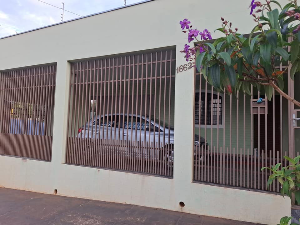 #4 - Casa para Venda em Ourinhos - SP