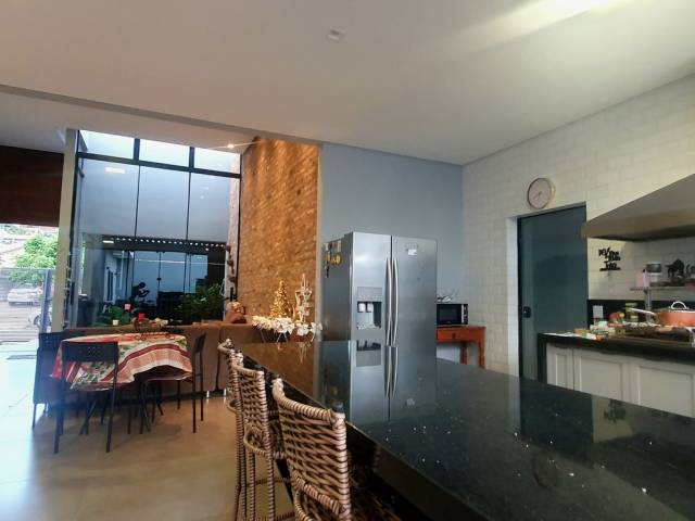 #2 - Casa para Venda em Ourinhos - SP - 3