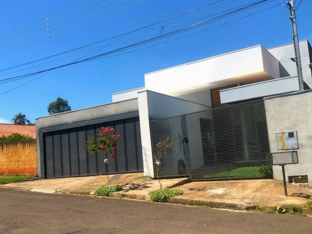 #2 - Casa para Venda em Ourinhos - SP - 1