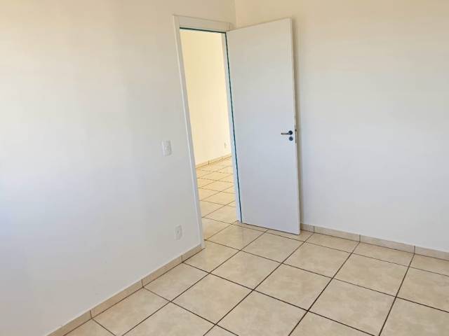 Casa para Venda em Ourinhos - 5