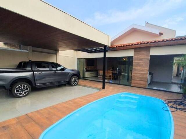 #14 - Casa para Venda em Ourinhos - SP - 1