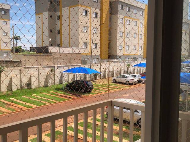 #15 - Apartamento para Venda em Ourinhos - SP - 2